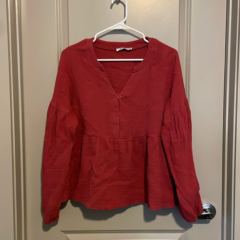 Red long sleeve blouse, babydoll fit